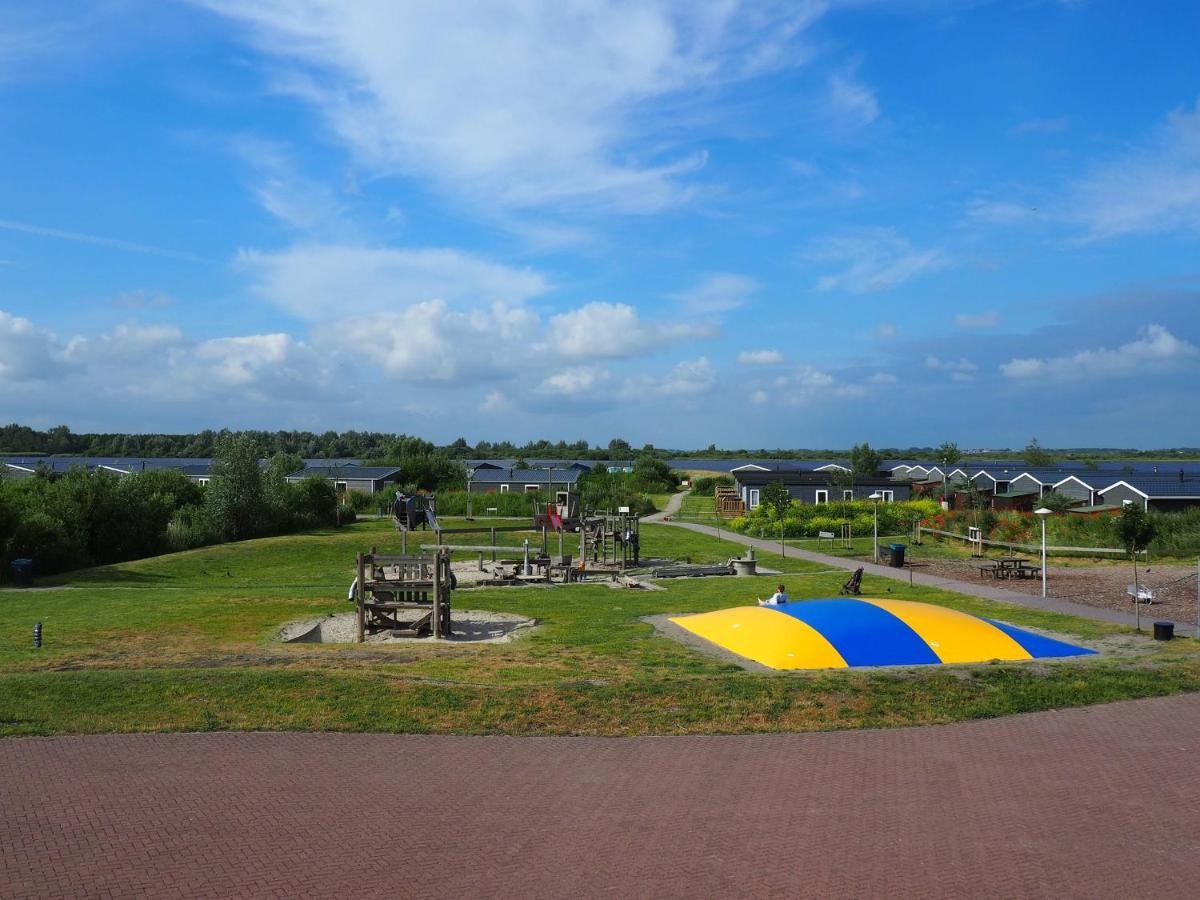 Bj Chalets - Robbengat 85 - Gezellige Chalet Op Vakantiepark Lauwersoog! Vroege Incheck! Met Airco! ภายนอก รูปภาพ