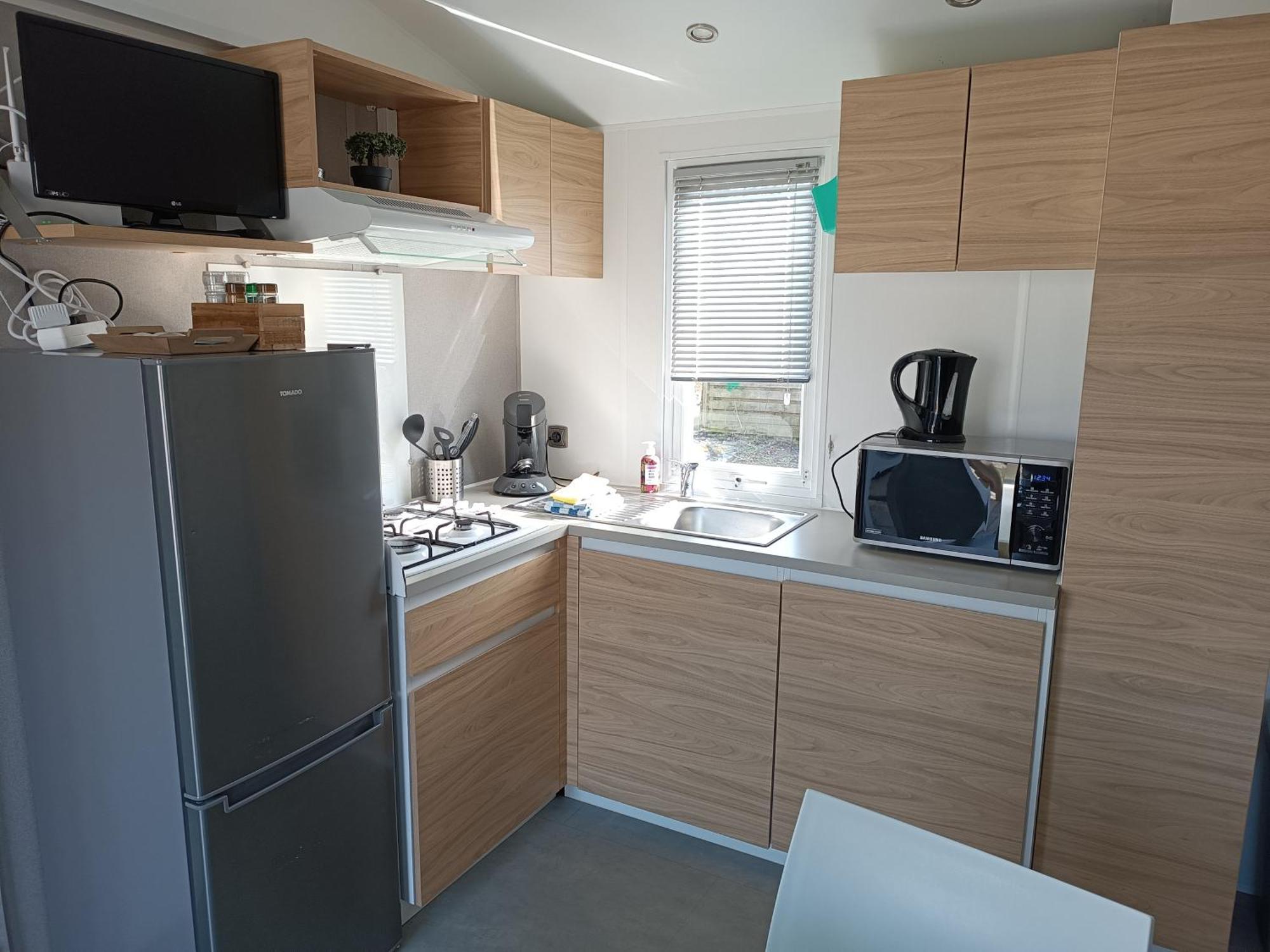 Bj Chalets - Robbengat 85 - Gezellige Chalet Op Vakantiepark Lauwersoog! Vroege Incheck! Met Airco! ภายนอก รูปภาพ